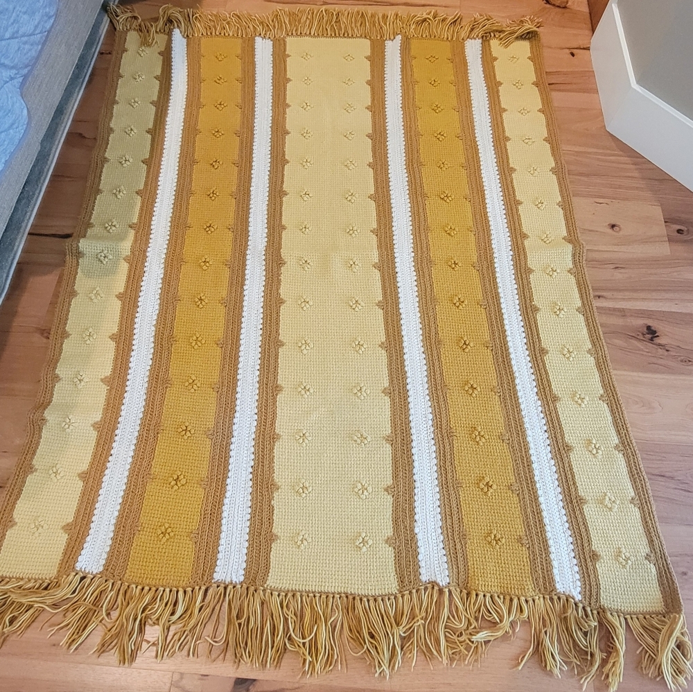 70s 80s Large Afghan